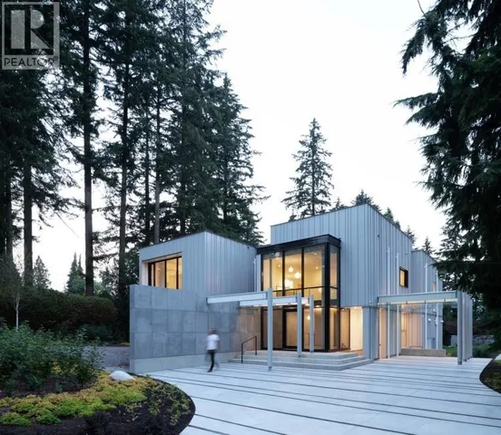 4725 W 4TH AVENUE, Vancouver, British Columbia V6T1C3