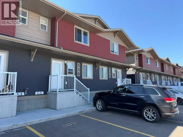 110, 6300 58A Street, Rocky Mountain House, Alberta T4T0C2