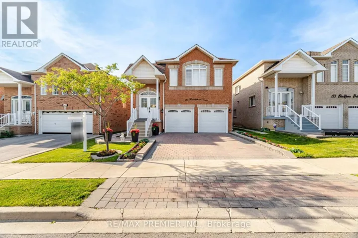 137 BLACKTHORN DRIVE, Vaughan (Maple), Ontario L6A3N2