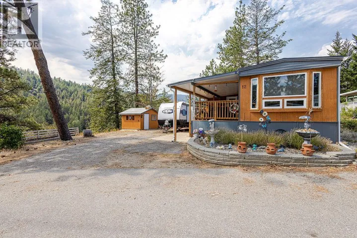 5371 Princeton Avenue Unit# 12, Peachland, British Columbia V0H1X8