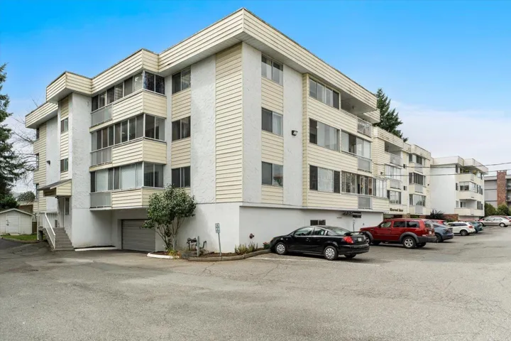 203 32070 PEARDONVILLE ROAD, Abbotsford, British Columbia V2T6N9
