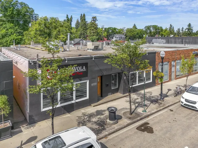 10722 /10724 124 St, Edmonton, Alberta T5M0H1