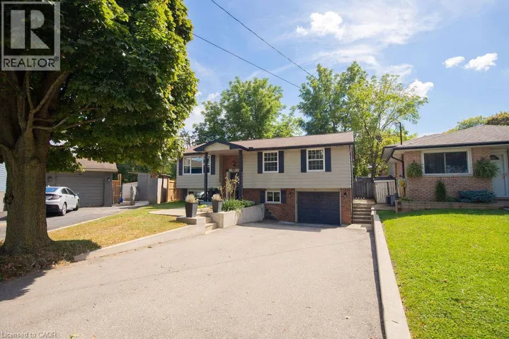 57 VALERY Court, Hamilton, Ontario L9C2W2