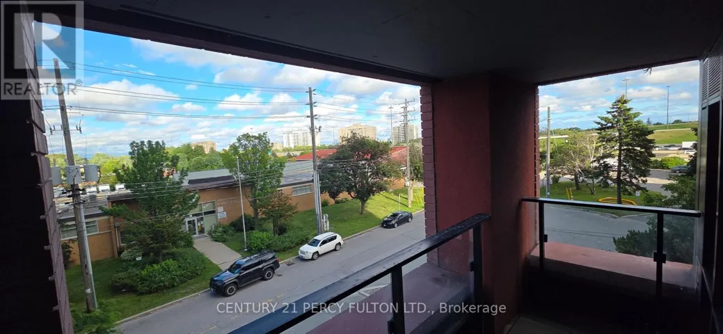 309 - 8 TIPPETT ROAD, Toronto (Clanton Park), Ontario M3H0E7