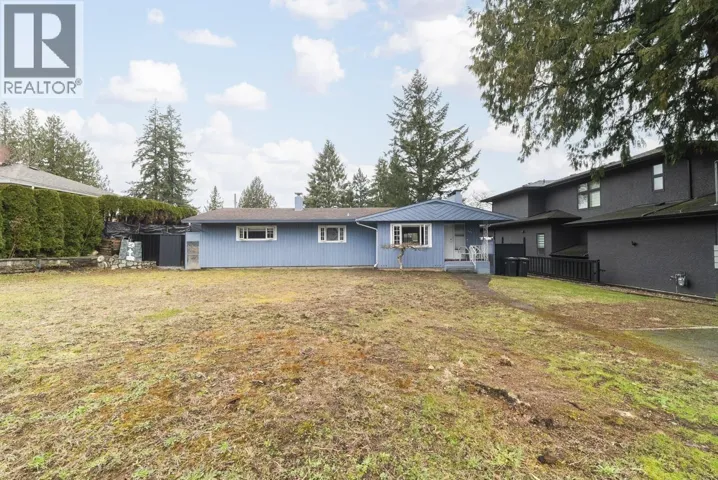 761 COTTONWOOD AVENUE, Coquitlam, British Columbia V3J2S8
