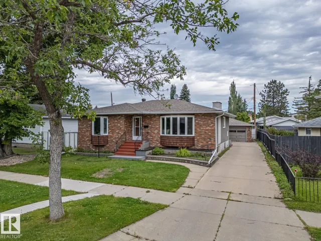 16706 80 AV NW, Edmonton, Alberta T5R3N2