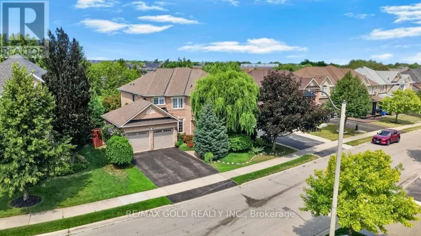 40 MALDIVES CRESCENT, Brampton (Vales of Castlemore), Ontario L6P1L3