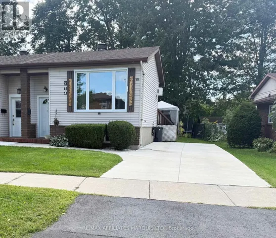 574 LYNWOOD DRIVE, Cornwall, Ontario K6H5X5