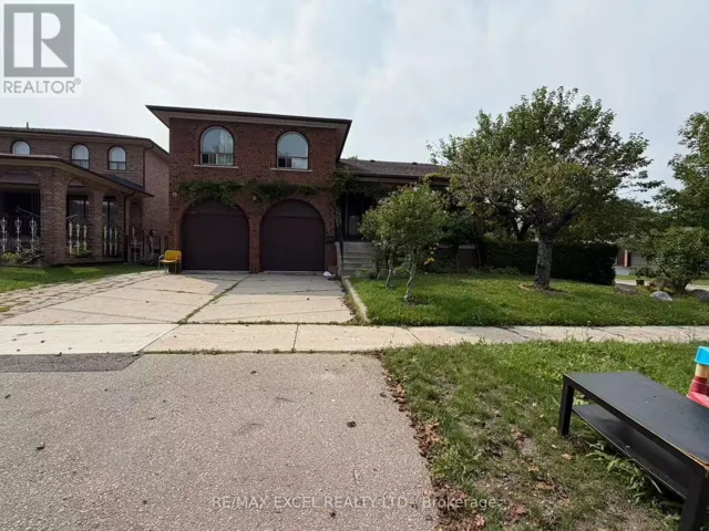 UPPER - 56 LEAFIELD DRIVE, Toronto (L'Amoreaux), Ontario M1W2T2