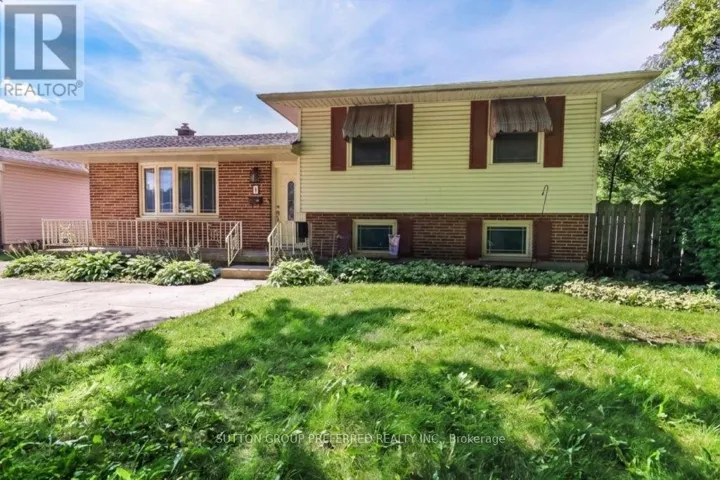 1 PICKWICK PLACE, London East (East D), Ontario N5V2P6