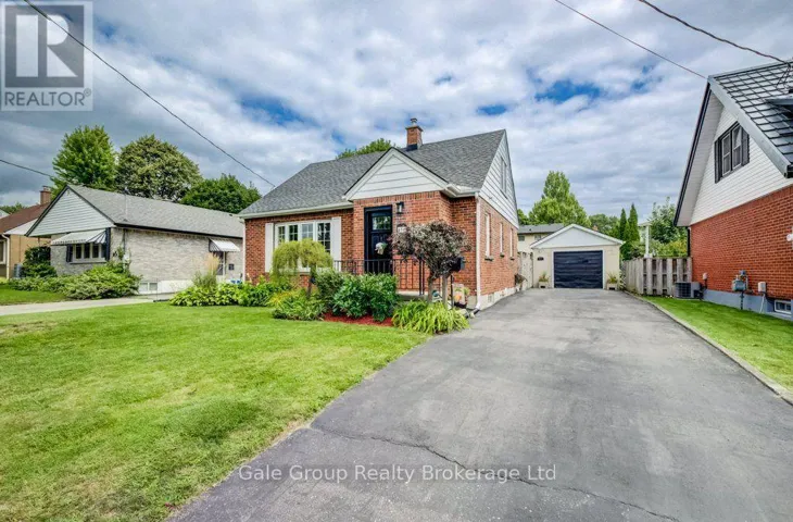450 HURON STREET, Woodstock (Woodstock - North), Ontario N4S7A7