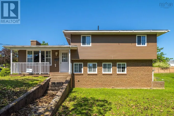 34 Emmanuel Street, Lourdes, Nova Scotia B2H5H8