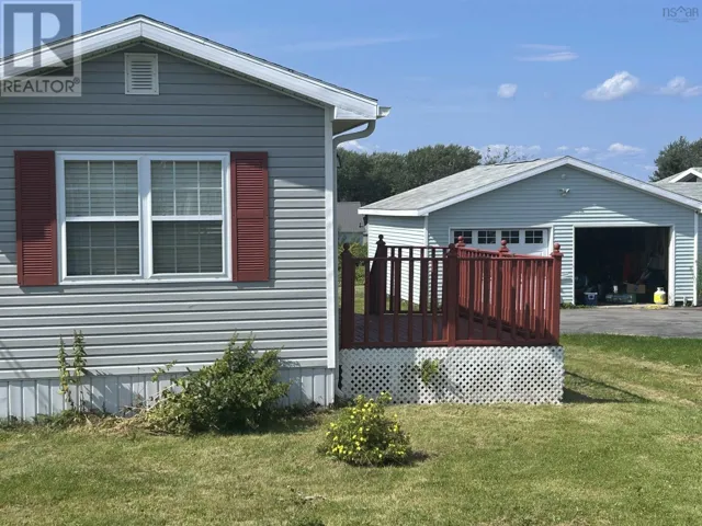 104 Butt Street, Sydney Mines, Nova Scotia B1V1N5
