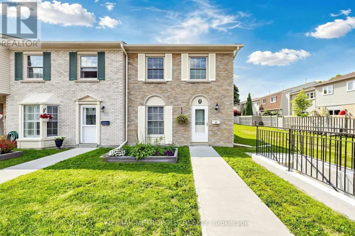 96 - 580 EYER DRIVE, Pickering (West Shore), Ontario L1W3B7