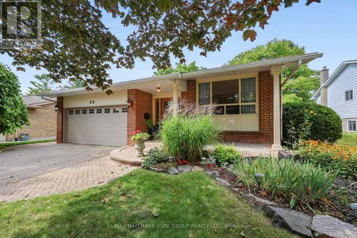 80 FAIRWAY DRIVE, Aurora (Aurora Highlands), Ontario L4G2H4