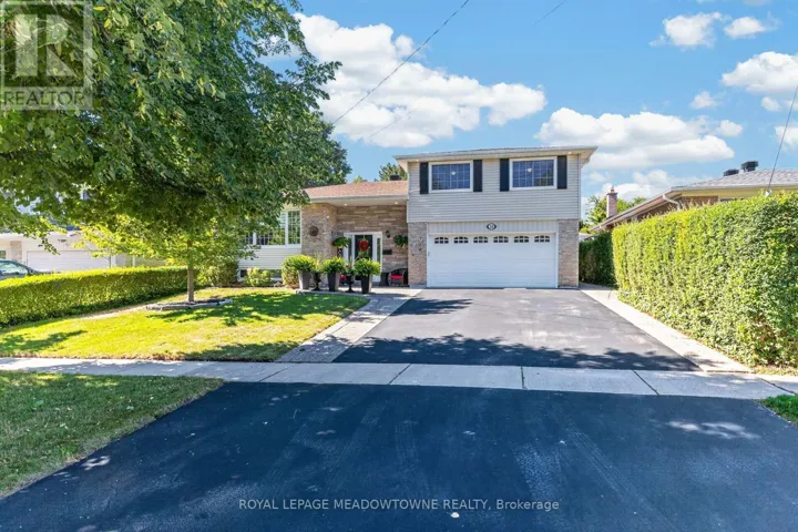 30 METCALFE COURT, Halton Hills (Georgetown), Ontario L7G4N9