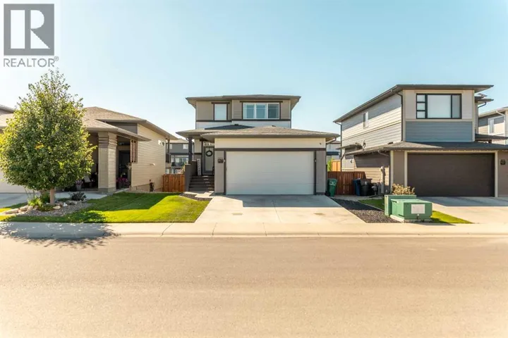 917 Atlantic Cove W, Lethbridge, Alberta T1J5M4