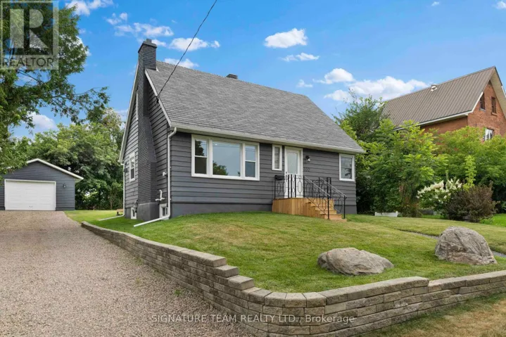 332 ALFRED STREET, Pembroke, Ontario K8A3A8
