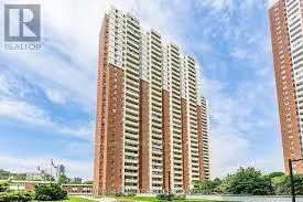 1803 - 1 MASSEY SQUARE, Toronto (Crescent Town), Ontario M4C5L4