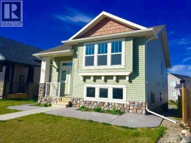 144 Mt Sundial Court W, Lethbridge, Alberta T1J5C3