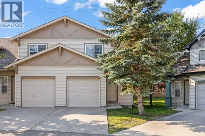 51 Eversyde Court SW, Calgary, Alberta T2Y4S3