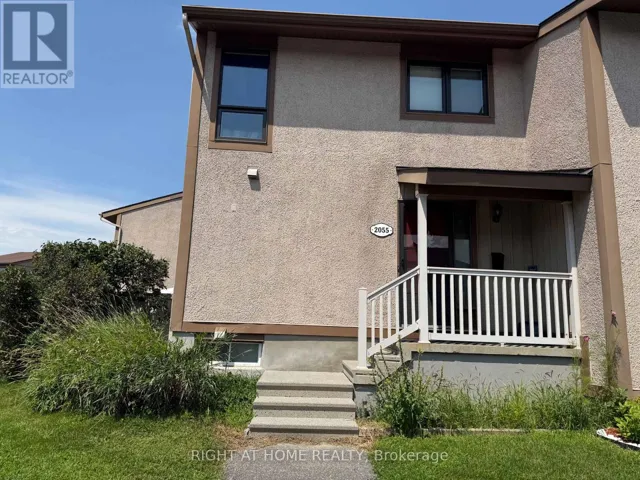 2055 STONEHENGE CRESCENT, Ottawa, Ontario K1B4N7