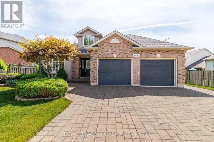 8532 HEIKOOP CRESCENT, Niagara Falls (Forestview), Ontario L2H3J7
