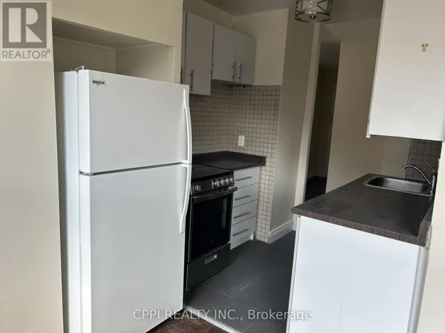 202 - 3 HILL HEIGHTS ROAD, Toronto (Stonegate-Queensway), Ontario M8Y1Z1