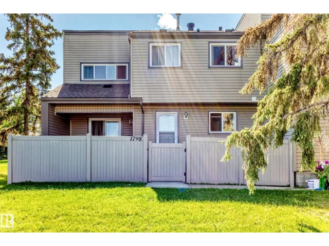 1798 LAKEWOOD RD S NW, Edmonton, Alberta T6K3B6