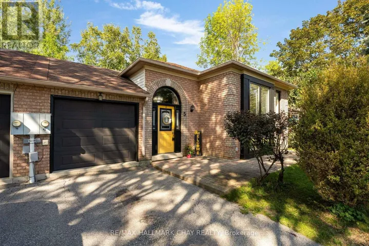 5 HARBOUR CRESCENT, Wasaga Beach, Ontario L9Z1G4