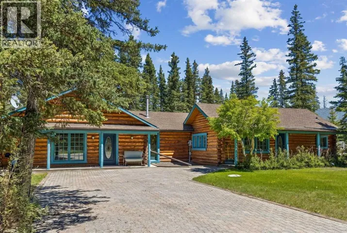 4 Pine Avenue, Bragg Creek, Alberta T0L0K0