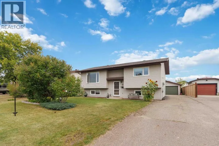 110 Becker Crescent, Fort McMurray, Alberta T9K1M7