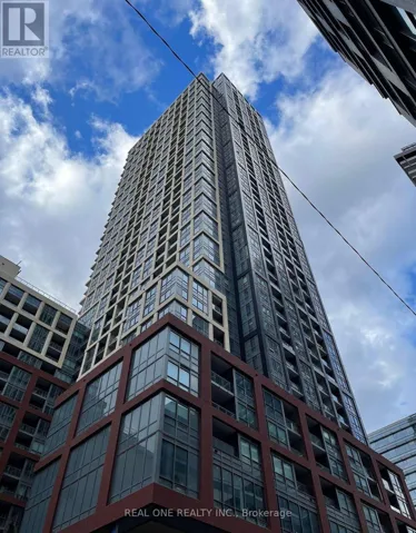 3705 - 108 PETER STREET, Toronto (Waterfront Communities), Ontario M5V0W2