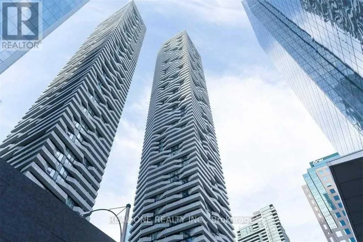 7007 - 88 HARBOUR STREET, Toronto (Waterfront Communities), Ontario M5J0C3