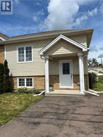 106 Lakeburn Avenue, Dieppe, New Brunswick E1A0Y7