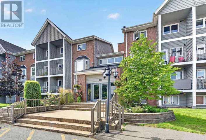211 15 Knightsridge Drive, Halifax, Nova Scotia B3M3S9