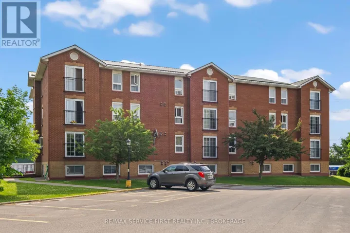 105 - 550 TALBOT PLACE, Gananoque, Ontario K7G3C6