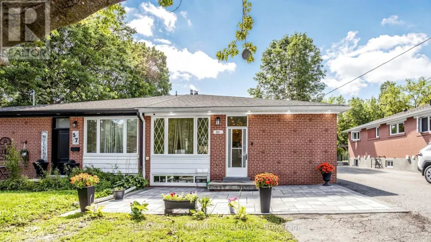 59 DAVIS ROAD, Aurora (Aurora Highlands), Ontario L4G2B4
