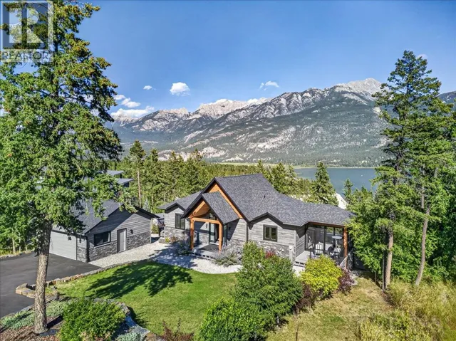 6021 Rose Terrace, Fairmont Hot Springs, British Columbia V0B1L2
