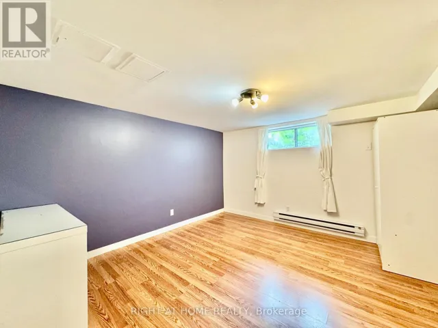 LOWER APARTMENT - 1196 AVENUE ROAD, Toronto (Lawrence Park South), Ontario M5N2G1