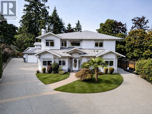 16 Edwards Estates Rd, View Royal, British Columbia V9B5X2