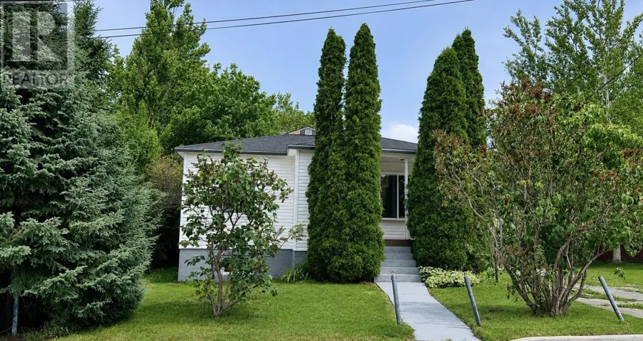 4 Patrick Street, Grand Falls-Windsor, Newfoundland & Labrador A2B1A9