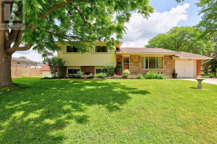 8410 ARES COURT, Niagara Falls (Chippawa), Ontario L2G6P1