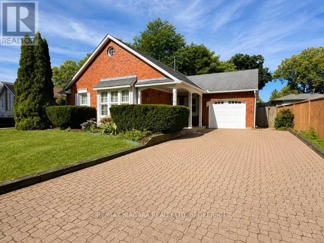2781 MERCURY AVENUE, Niagara Falls (Stamford), Ontario L2J3X8