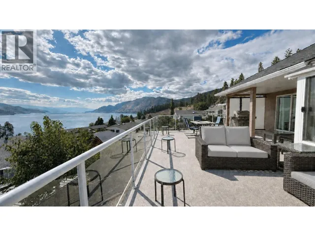 6519 Sherburn Road, Peachland, British Columbia V0H1X0