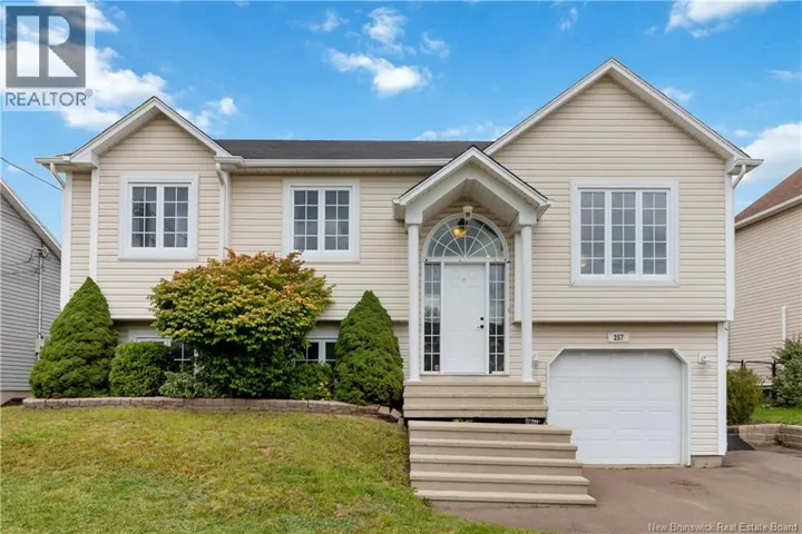 357 Maplehurst Drive, Moncton, New Brunswick E1G0E6