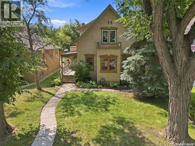 617 7th AVENUE N, Saskatoon, Saskatchewan S7K2V2