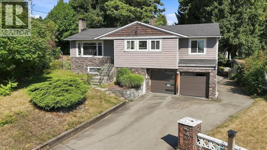 1617 STELLA PLACE, Port Coquitlam, British Columbia V3C2R4