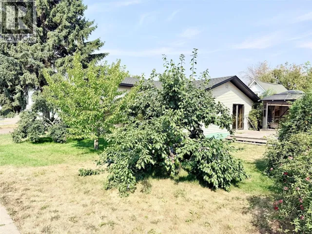 1804 Elm Street, Creston, British Columbia V0B1G5