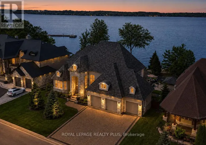 39 PLUNKETT COURT, Barrie (Bayshore), Ontario L4N6M3